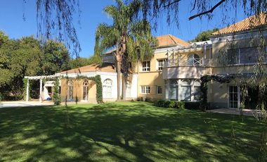 OPORTUNIDAD! Casa en San Jorge Village