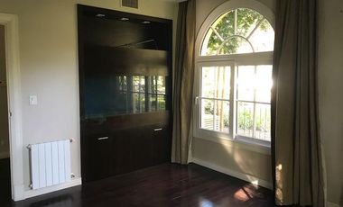 OPORTUNIDAD! Casa en San Jorge Village