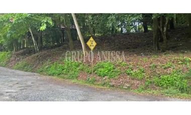 Oportunidad! Se Vende Terreno de Esquina en Altos del Maria