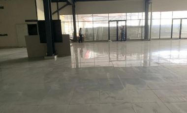 Se Alquila Local 2,004 Mts 2 Niveles 24 Dic.USD$25.oo x Mt2