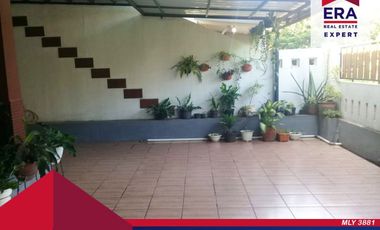 Disewakan Rumah Murah Plus Rumah Usaha