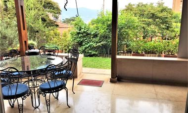PR12600 A LA VENTA CASA EN SECTOR LOMA DE LAS BRUJAS, ENVIGADO