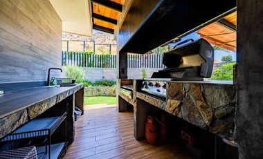 Venta Casa Centro De Colina