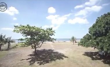 3 storey Beach House with View Deck in Calatagan Batangas