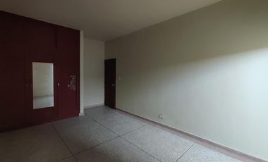 casa en venta en niza. Cod V28725