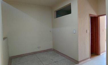 casa en venta en niza. Cod V28725