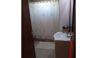 Importante Chalet Seis Ambientes