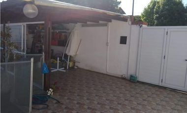 Importante Chalet Seis Ambientes