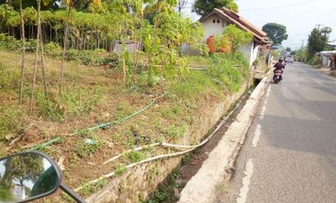 84 Tumbak Tanah Di Kontrakan Pinggir Jalan Mainroad Ciloa, Cijamil, Bandung Barat