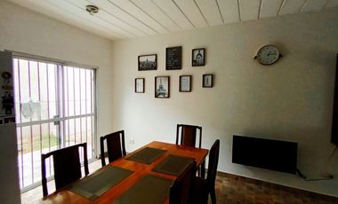 Dúplex en venta de 2 dormitorios c/ cochera en Luis Guillón