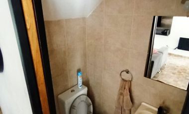Dúplex en venta de 2 dormitorios c/ cochera en Luis Guillón