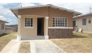 VENDO CASA EN ARRAIJAN VILLAS LAMEDA 2R