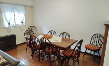 Departamento 4 ambientes con dependencia y cochera