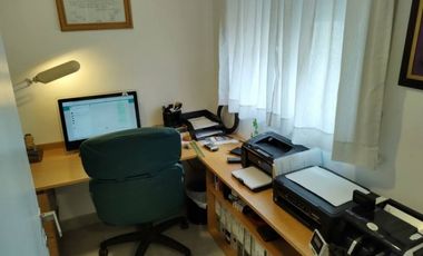 Departamento 4 ambientes con dependencia y cochera