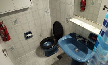 Departamento 4 ambientes con dependencia y cochera