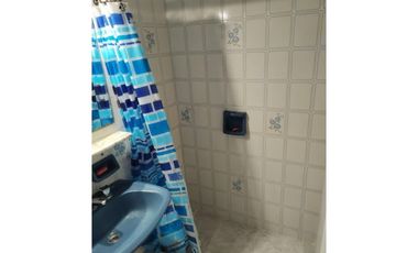 Departamento 4 ambientes con dependencia y cochera