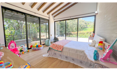 Casa Campestre en Parcelación Vía San Antonio - La Ceja