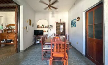 Departamento tipo casa en venta en Lanus Oeste