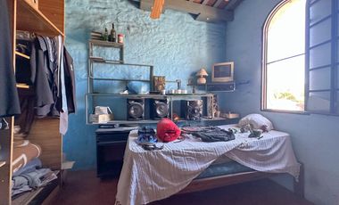 Departamento tipo casa en venta en Lanus Oeste