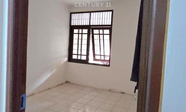 Disewakan Rumah Di Bintaro Sektor 3 Lokasi Strategis