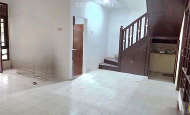 Disewakan Rumah Di Bintaro Sektor 3 Lokasi Strategis