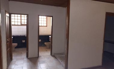 bodega en arriendo en el rosario. Cod A103836