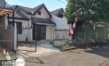 Disewakan Rumah Kencana Loka Sektor 12.4 BSD City Tangerang Selatan Murah Bagus Siap Huni