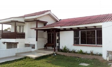 casa en venta en ciudad jardín. Cod V9261