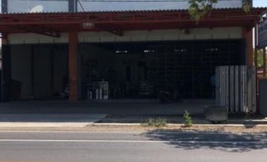 Jual Tempat Usaha Toko Besi masih Aktif di Nglundo Timur Sukomoro Nganjuk