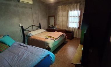 EN VENTA! AMPLIA PROPIEDAD SOBRE AVENIDA!