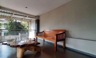 Dijual MURAH Bangunan Split Level Di Mainroad Sukahaji