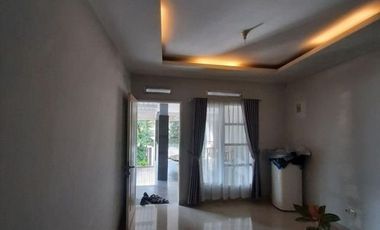 Dijual MURAH Bangunan Split Level Di Mainroad Sukahaji