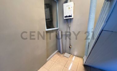 Se vende casa de tres pisos con vista al mar en Antofagasta