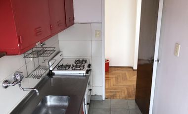 SIN MUEBLES - PISO ALTO - CONECCION PARA LAVARROPAS - UBICACION ESTRATEGICA