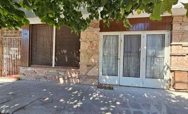 Casa en venta en Bernal Oeste