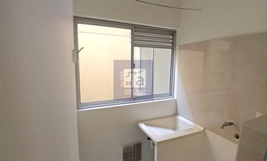 COD. 6091 - SE ARRIENDA APARTAMENTO - BARRIO: KENNEDY