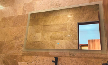 Casa de 4 recamaras con una habitacion en planta baja en San Angel V