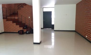 casa en arriendo en suramérica. Cod A27062