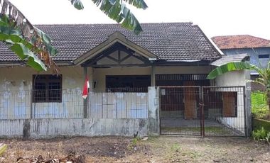 Rumah Dijual Wiyung Surabaya Strategis Tinggal Huni *HN