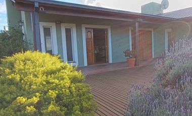 VENDO CASA DE CAMPO EN CHAPADMALAL