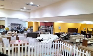 Renta o Venta de Local Comercial en Granjas Esmeralda