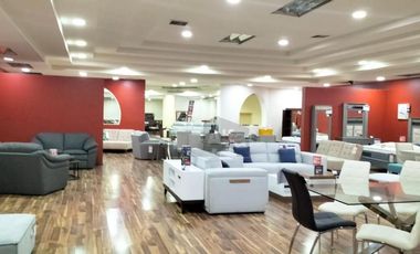 Renta o Venta de Local Comercial en Granjas Esmeralda