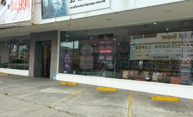 Renta o Venta de Local Comercial en Granjas Esmeralda