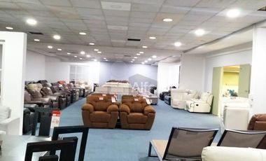 Renta o Venta de Local Comercial en Granjas Esmeralda