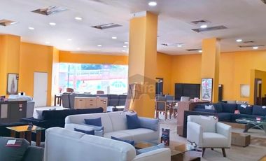 Renta o Venta de Local Comercial en Granjas Esmeralda