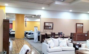 Renta o Venta de Local Comercial en Granjas Esmeralda