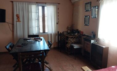 Casa PH en venta en Wilde Oeste