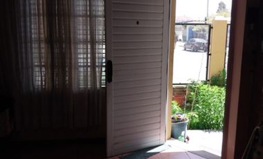 Casa PH en venta en Wilde Oeste