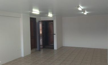 Sangolqui, Oficina en  Renta, 52m2, 2 Ambientes.