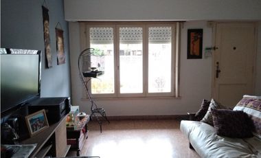 Casa 3 ambientes/ Barrio San Jacinto